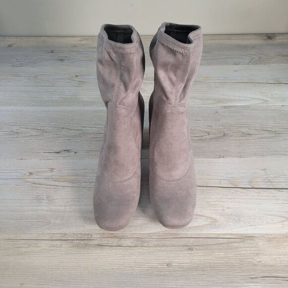 Donald J Pliner Gisele2 Suede Ankle Fashion Boots Sz 8.5M - Picture 5 of 14